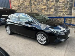 Black Used 2018 Vauxhall Astra Elite Hatchback | £6,390 (Good price)