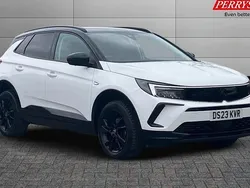 Used 2024 Vauxhall Grandland X SUV | £15,988 (A bit pricey)