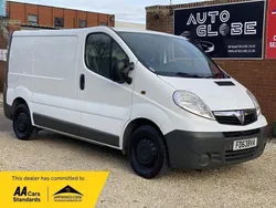 White Used 2013 Vauxhall Vivaro Van | £4,490 (Good price)