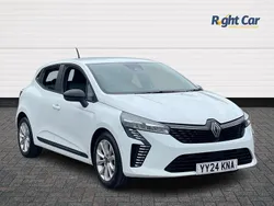 White Used 2024 Renault Clio V Evolution Hatchback | £14,999 (Fair price)