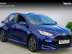 Blue Used 2022 Toyota Yaris Hybrid Design Hatchback | £16,412 (Fair price)