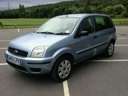 Used 2005 Ford Fusion Estate | £2,490 (Fair price)