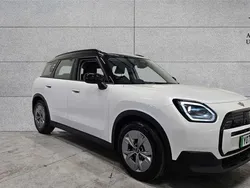 White Used 2024 Mini Countryman Classic SUV | £28,990 (Good price)