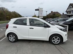 White Used 2017 Kia Picanto Hatchback | £4,995