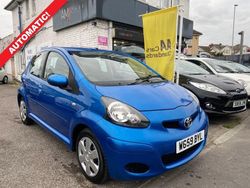 Blue Used 2009 Toyota Aygo Hatchback | £5,495 (Fair price)