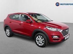 Red Used 2018 Hyundai Tucson SE SUV | £12,499 (Fair price)