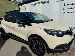 Cream Used 2014 Renault Captur Dynamique SUV | £4,995 (Fair price)