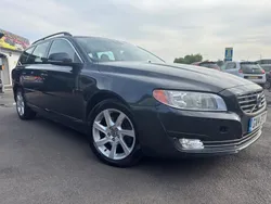 Grey Used 2014 Volvo V70 SE Estate | £6,995 (Good price)