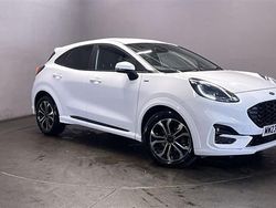 White Used 2023 Ford Puma ST-Line SUV | £16,999 (Fair price)