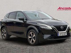 Black Used 2022 Nissan Qashqai N-Connecta SUV | £19,475 (Fair price)