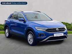 Blue Used 2022 VW T-Roc Life SUV | £19,750 (Fair price)