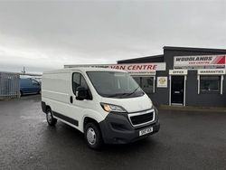 White Used 2017 Peugeot Boxer Van | £8,950 (Good price)