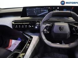 Blue Used 2025 Peugeot e-3008 Allure SUV | £22,599 (Super price)