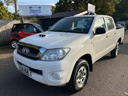 White Used 2011 Toyota HiLux Pickup | £7,995 (Fair price)