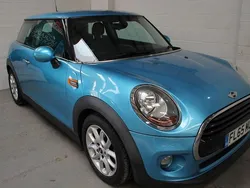 Blue Used 2015 Mini Cooper Hatch Hatchback | £3,995