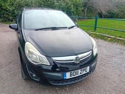 Black Used 2011 Vauxhall Corsa Hatchback | £995 (Super price)