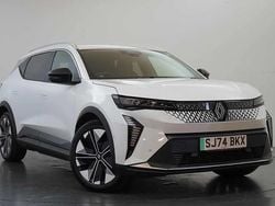 White Used 2024 Renault Scénic Techno MPV | £27,899 (Good price)