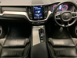 Silver Used 2021 Volvo XC60 R-Design SUV | £24,121 (Good price)