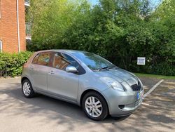 Silver Used 2008 Toyota Yaris Hatchback | £1,995 (Good price)
