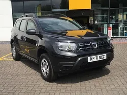 Pearl black Used 2021 Dacia Duster Essentiel SUV | £10,495 (Fair price)