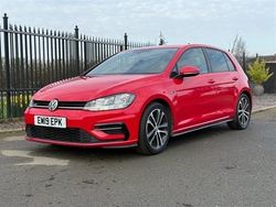 Red Used 2019 VW Golf VII R-line Hatchback | £15,995 (Fair price)