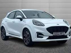 Frozen white Used 2022 Ford Puma ST-Line Hatchback | £13,294 (Fair price)