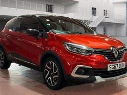 Red Used 2017 Renault Captur Dynamique SUV | £9,595 (Fair price)