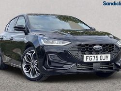 New 2024 Ford Focus ST-Line X Hatchback | £23,432 (Fair price)
