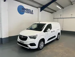 White Used 2021 Vauxhall Combo Sportive MPV | £7,990 (Good price)