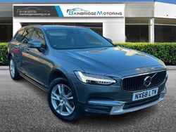 Grey Used 2018 Volvo V90 CC Estate | £18,995 (Fair price)