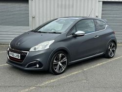 Silver Used 2015 Peugeot 208 Prestige Hatchback | £5,200 (Good price)
