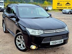Black Used 2014 Mitsubishi Outlander P-HEV SUV | £7,888 (Fair price)