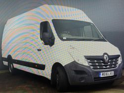 White Used 2016 Renault Master Business Van | £9,500 (Fair price)