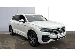 White Used 2019 VW Touareg R-line SUV | £33,495 (Fair price)