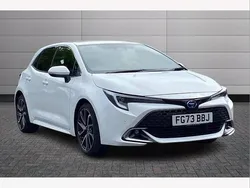 White Used 2023 Toyota Corolla Hatchback | £22,500 (Fair price)