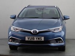 Blue Used 2018 Toyota Auris Hybrid Estate | £13,144 (Fair price)