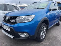 Blue Used 2017 Dacia Sandero Lauréate Hatchback | £6,299 (Fair price)