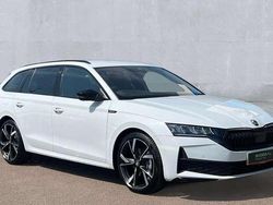 Moon white metallic Used 2025 Skoda Octavia SportLine Estate | £35,560