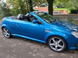Used 2008 Vauxhall Tigra | £2,995 (Fair price)
