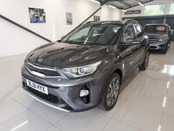 Grey Used 2018 Kia Stonic 2 SUV | £9,750 (Fair price)
