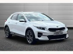 White Used 2019 Kia XCeed 3 SUV | £11,995 (Fair price)