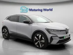 Grey Used 2024 Renault Mégane Komfort Hatchback | £22,200 (Fair price)