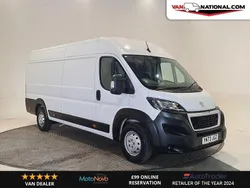 White Used 2023 Peugeot Boxer Premium Van | £18,990 (Fair price)