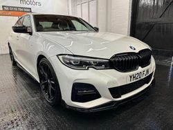 White Used 2020 BMW 330 M Sport Sedan | £20,795 (Fair price)