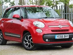 Red Used 2016 Fiat 500L Lounge MPV | £7,995 (A bit pricey)