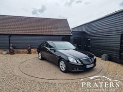 Black Used 2010 Mercedes E220 SE Sedan | £6,000 (Fair price)
