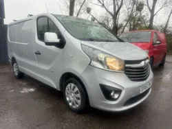 Silver Used 2015 Vauxhall Vivaro Sportive Van | £5,290 (Fair price)