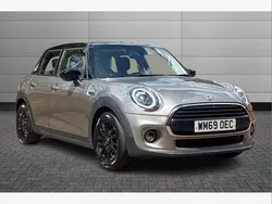 Silver Used 2020 Mini Cooper Classic Hatchback | £12,495 (Good price)