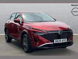 Red Used 2025 Nissan Qashqai Acenta Premium SUV | £24,253 (Fair price)