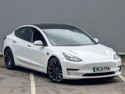 White Used 2021 Tesla Model 3 Performance Sedan | £17,995 (Fair price)